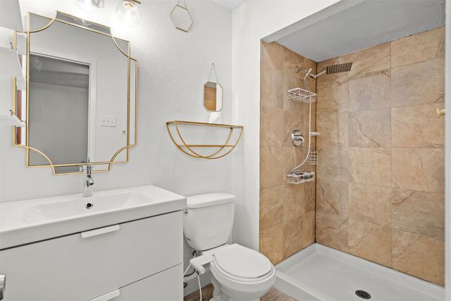 3808 Mckinley Drive, Plano, TX 75023