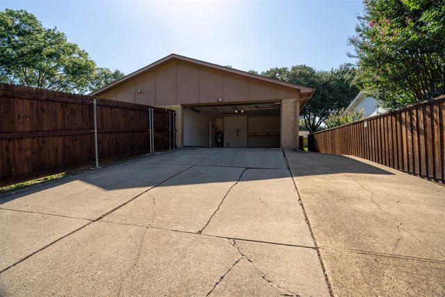 3808 Mckinley Drive, Plano, TX 75023
