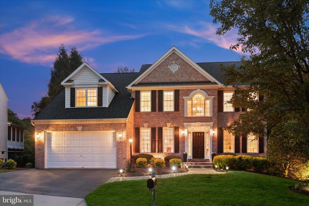 Image 2 of property listing at 7652 SWALLOW RD, Eldersburg, MD 21784