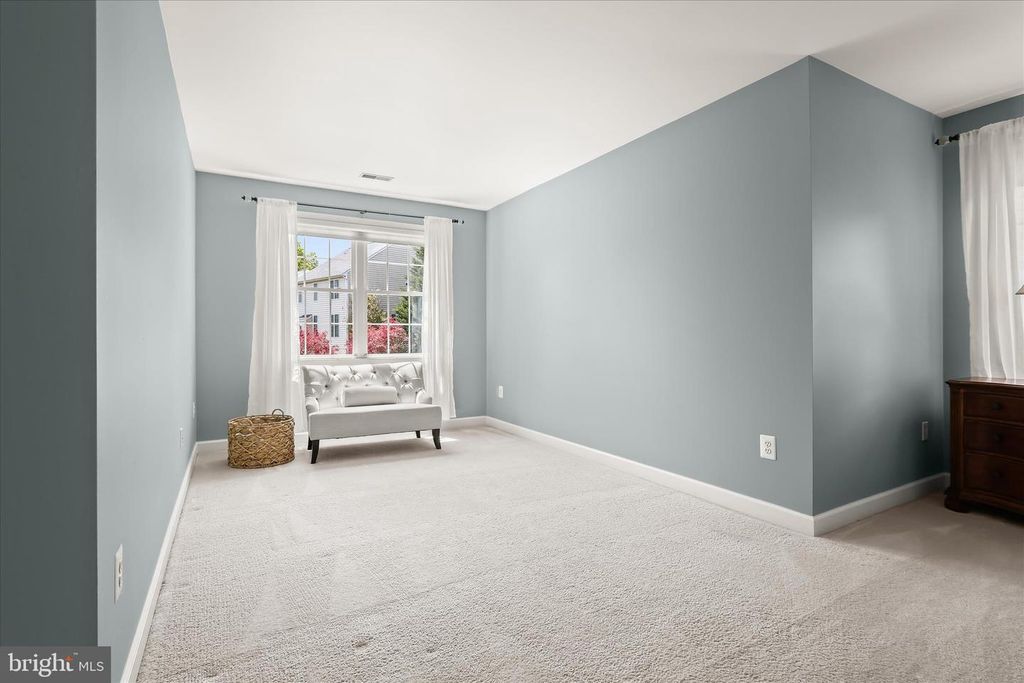 Image 29 of property listing at 7652 SWALLOW RD, Eldersburg, MD 21784