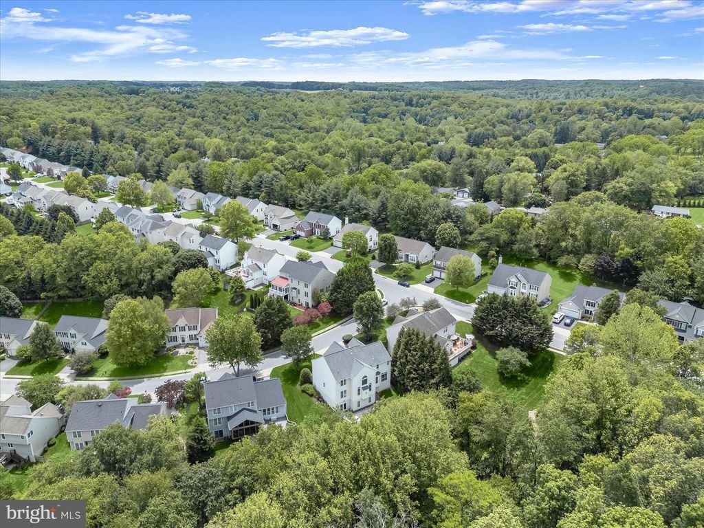 Image 47 of property listing at 7652 SWALLOW RD, Eldersburg, MD 21784