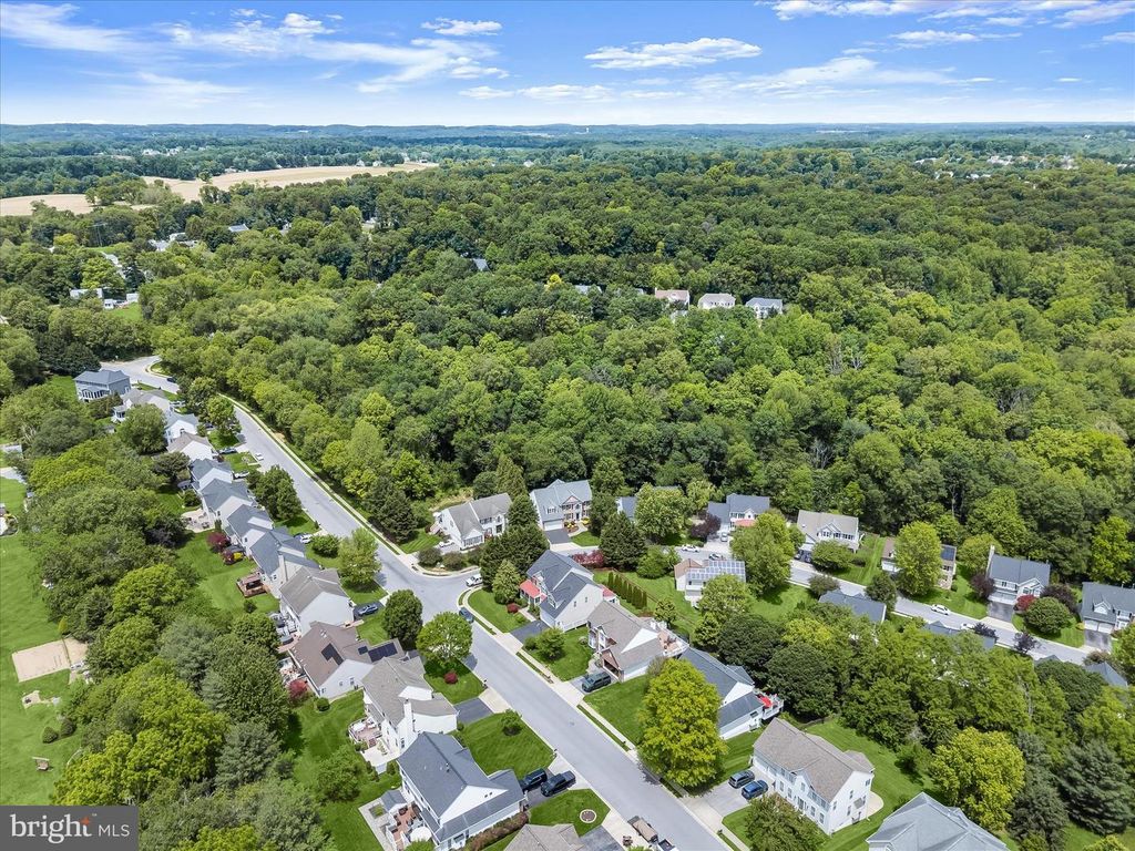 Image 49 of property listing at 7652 SWALLOW RD, Eldersburg, MD 21784