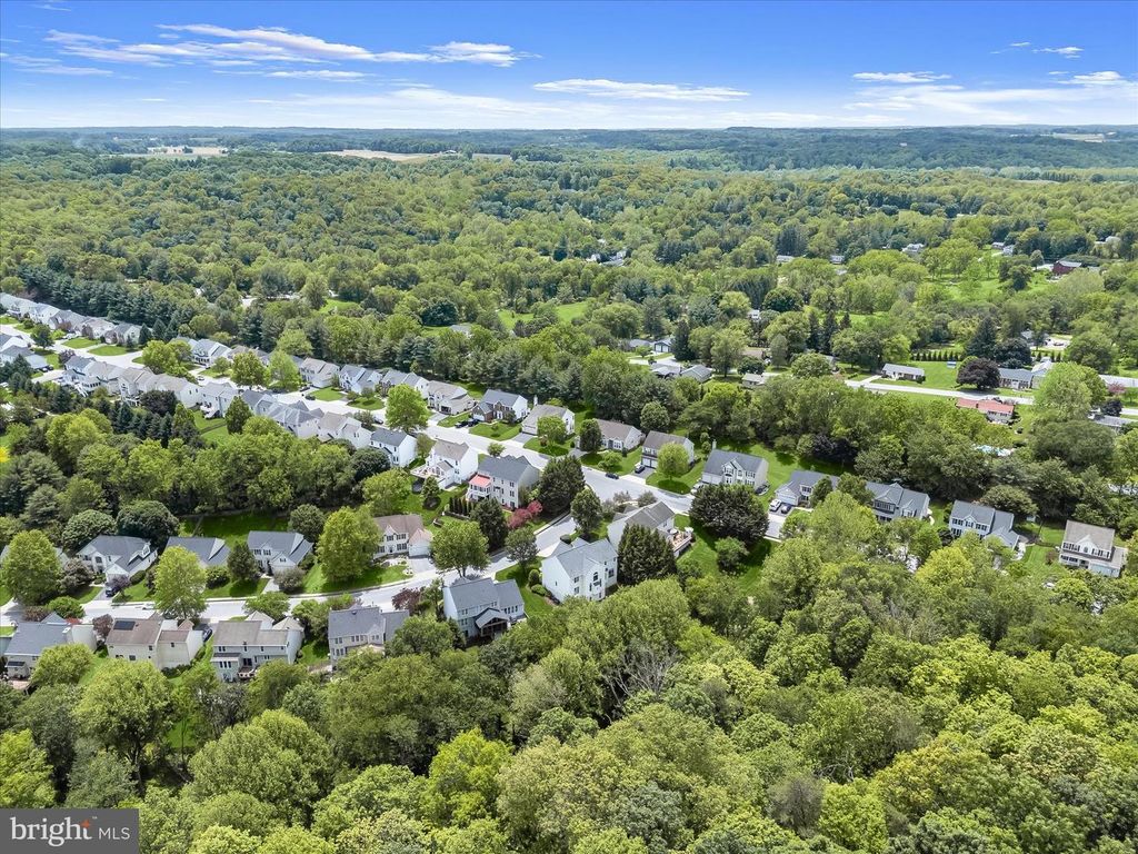 Image 50 of property listing at 7652 SWALLOW RD, Eldersburg, MD 21784