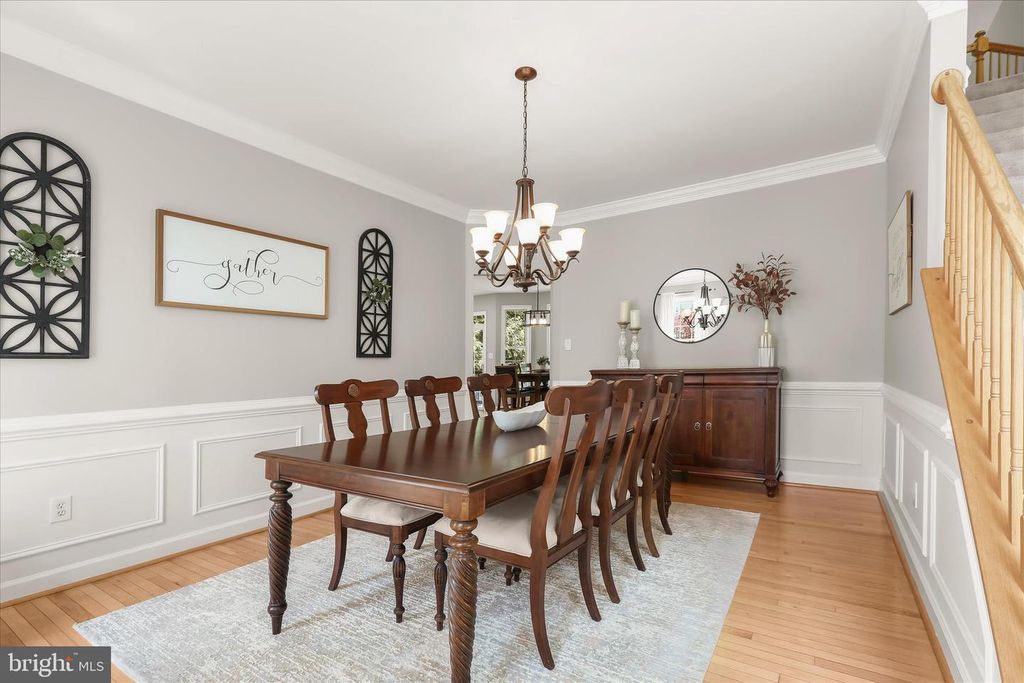 Image 8 of property listing at 7652 SWALLOW RD, Eldersburg, MD 21784