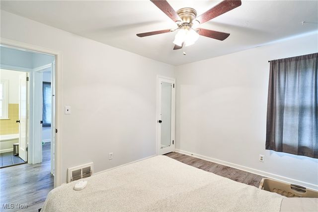 2430 Valley Road, Cuyahoga Falls, OH 44223