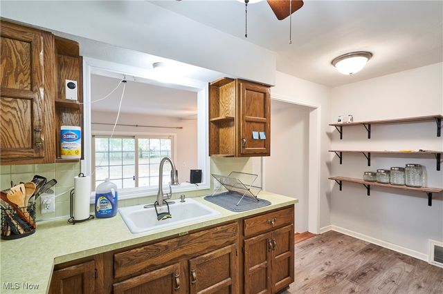 2430 Valley Road, Cuyahoga Falls, OH 44223