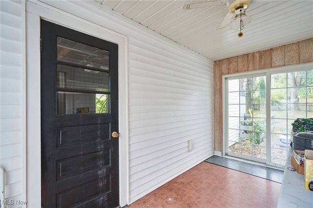 2430 Valley Road, Cuyahoga Falls, OH 44223