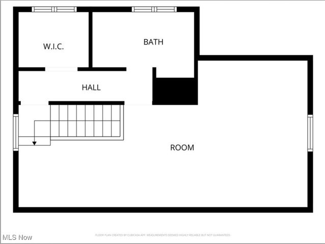 2430 Valley Road, Cuyahoga Falls, OH 44223