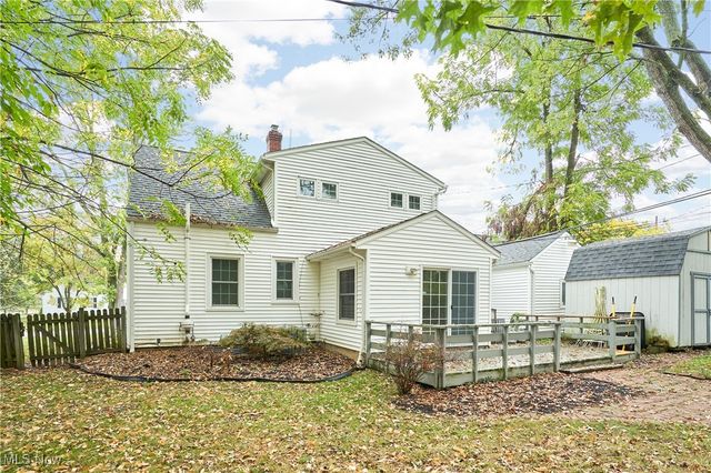 2430 Valley Road, Cuyahoga Falls, OH 44223