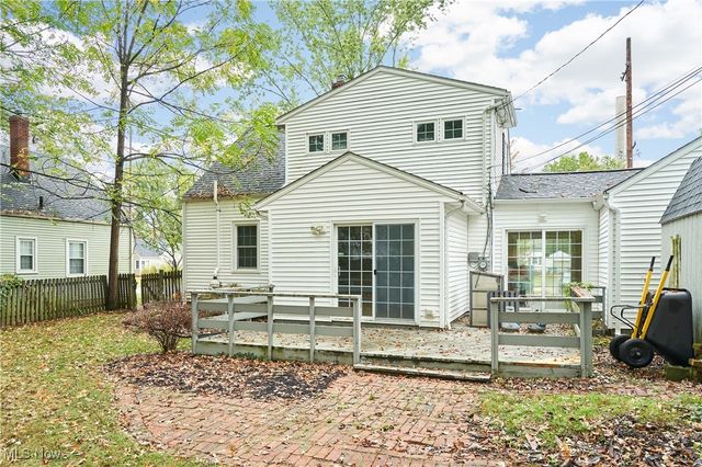 2430 Valley Road, Cuyahoga Falls, OH 44223