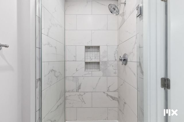 631 Fairview Avenue Ne 2, City Of Grand Rapids, MI 49503