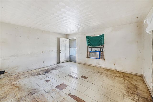 12924 Mitchell Drive, Balch Springs, TX 75180