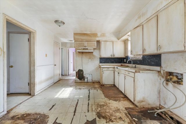 12924 Mitchell Drive, Balch Springs, TX 75180