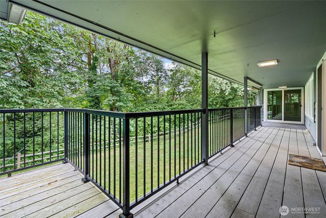 11517 34th Street E, Edgewood, WA 98372