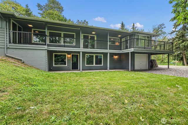 11517 34th Street E, Edgewood, WA 98372