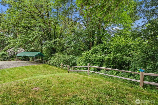 11517 34th Street E, Edgewood, WA 98372