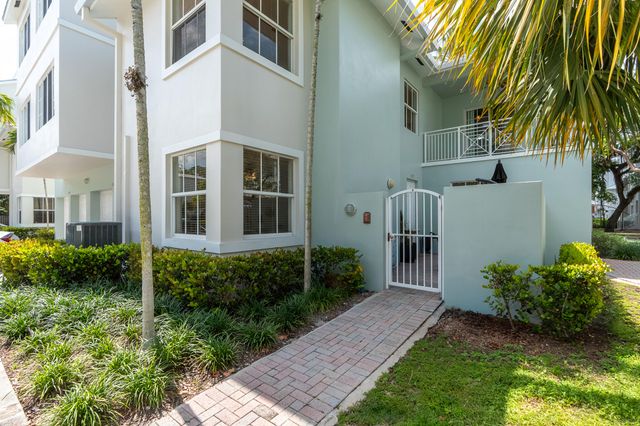 1317 SW 4th Street, Fort Lauderdale, FL 33312