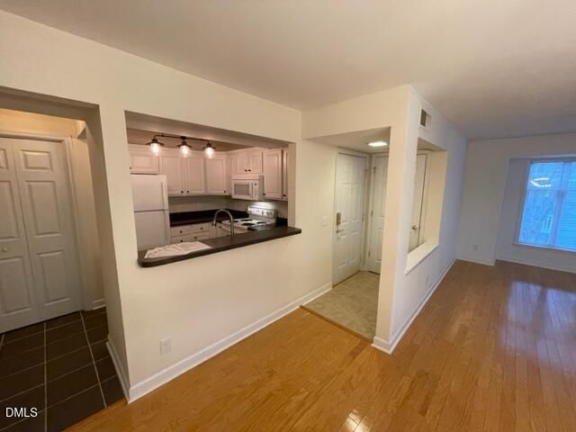 1221 Westview Lane 301, Raleigh, NC 27605