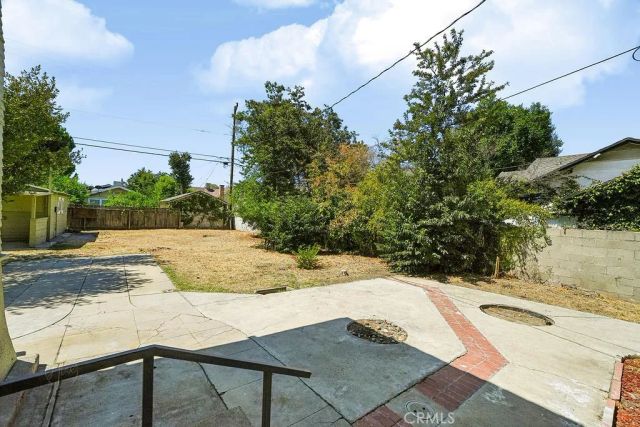 1825 2nd, Bakersfield, CA 93304