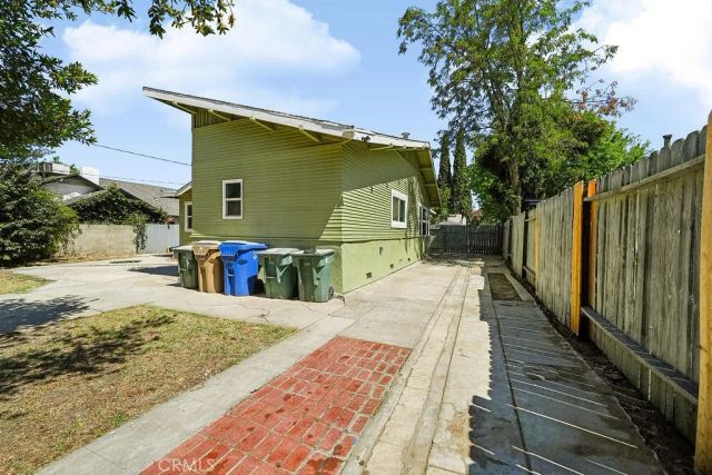 1825 2nd, Bakersfield, CA 93304
