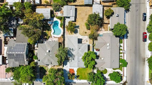 1825 2nd, Bakersfield, CA 93304