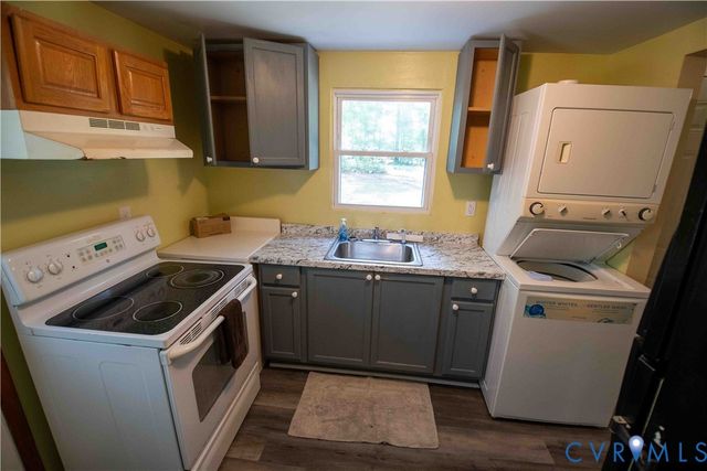 11750 Bevils Bridge Rd, Amelia, VA 23002