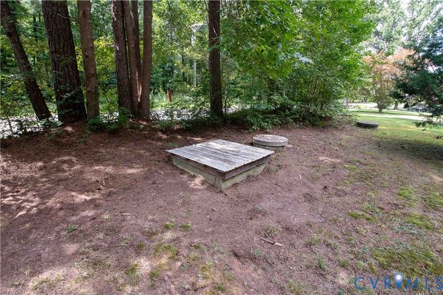 11750 Bevils Bridge Rd, Amelia, VA 23002