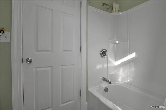 40 Georgia Avenue, Lockport City, NY 14094