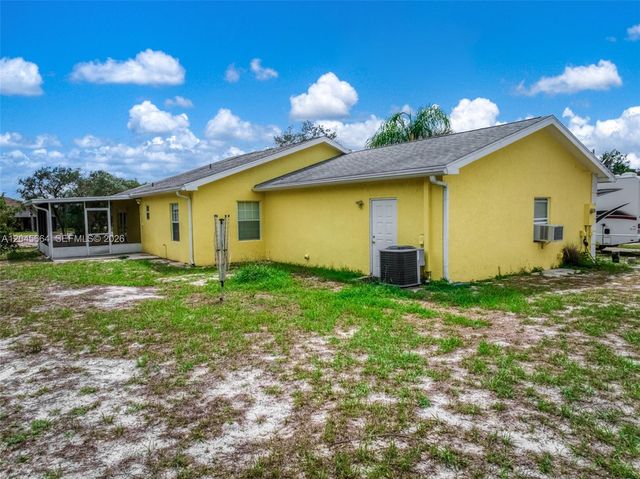 3077 W Scoralick Road, Avon Park, FL 33825