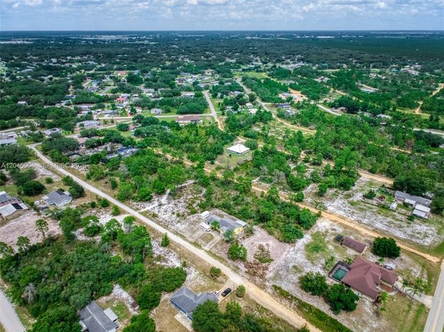 3077 W Scoralick Road, Avon Park, FL 33825
