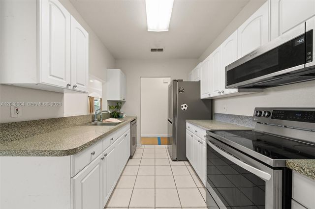 3077 W Scoralick Road, Avon Park, FL 33825