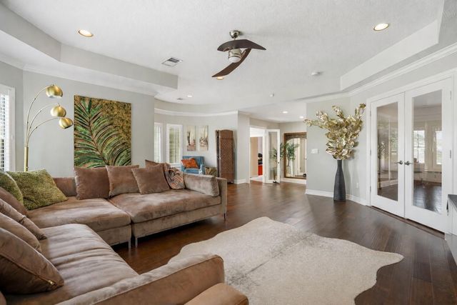 5315 Handbrook Drive, Houston, TX 77069