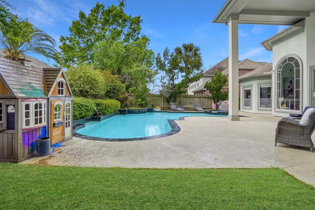 5315 Handbrook Drive, Houston, TX 77069