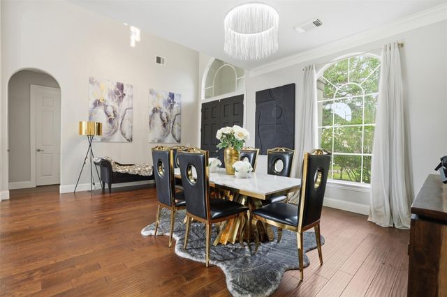 5315 Handbrook Drive, Houston, TX 77069