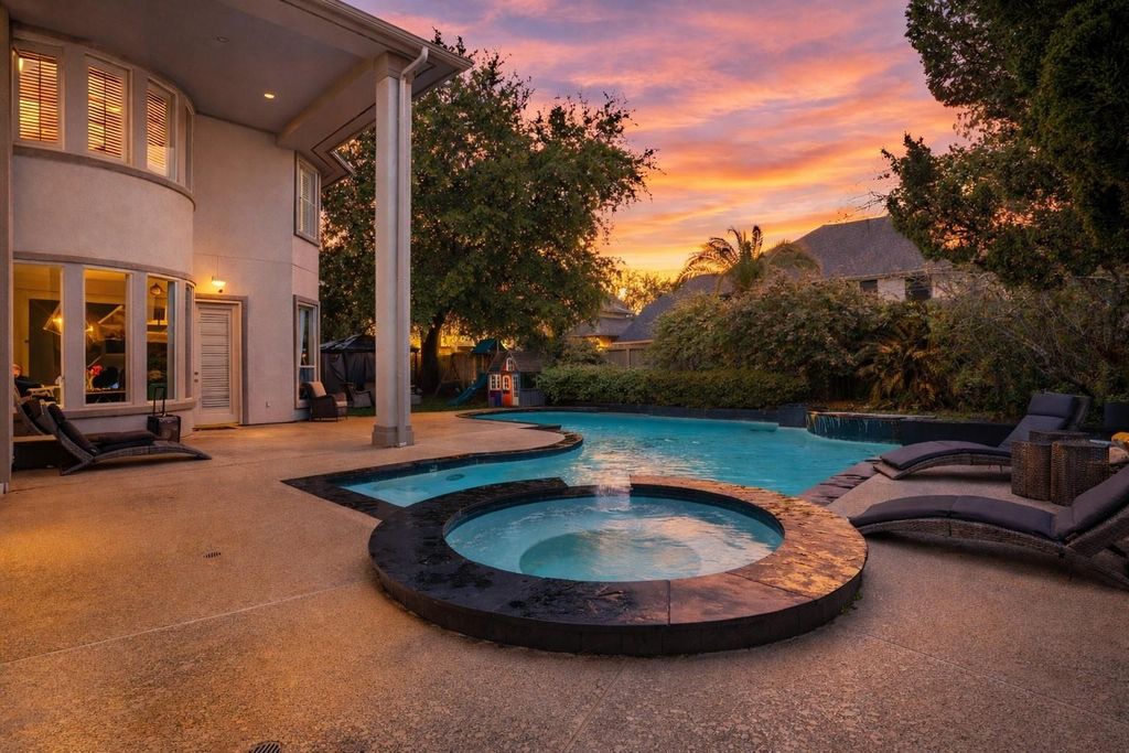 5315 Handbrook Drive, Houston, TX 77069