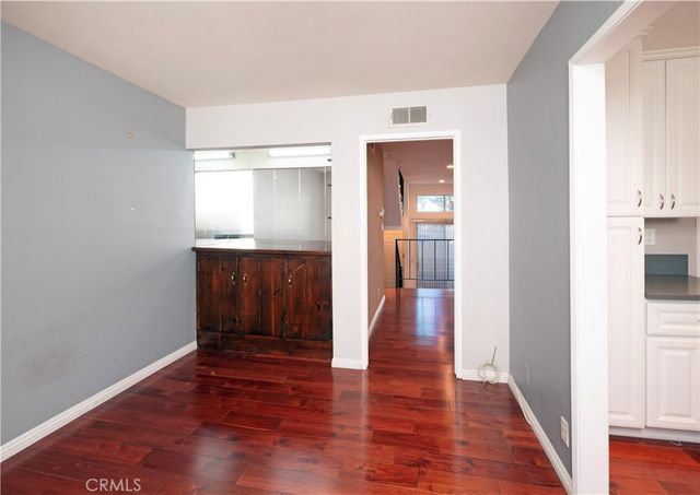 12334 Chandler C, Valley Village, CA 91607