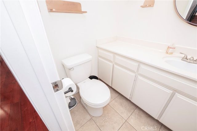 12334 Chandler C, Valley Village, CA 91607