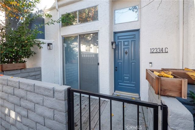 12334 Chandler C, Valley Village, CA 91607