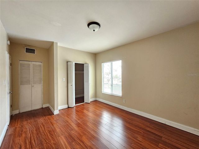 7601 PAULA DRIVE 5, Tampa, FL 33615