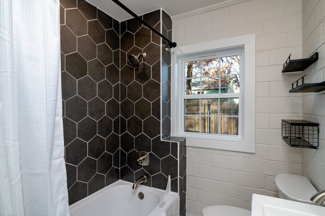 1819 Scripture Street, Denton, TX 76201