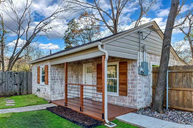 1819 Scripture Street, Denton, TX 76201