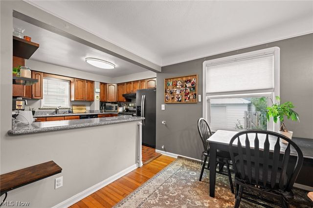 7906 Kenton Avenue, Parma, OH 44129