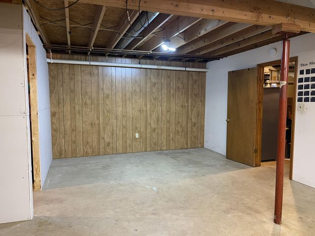 151 Jacaranda Drive, Battle Creek, MI 49015