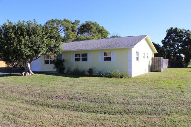 2104 NE 1ST Court, Boynton Beach, FL 33435