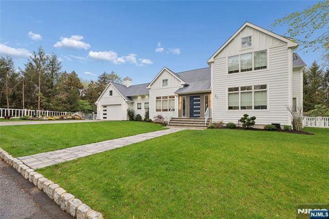 31 Engleside Street, Cresskill, NJ 07626