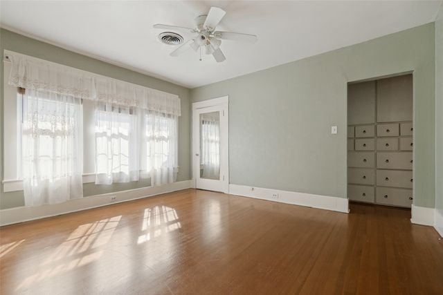 5906 Palo Pinto Avenue, Dallas, TX 75206