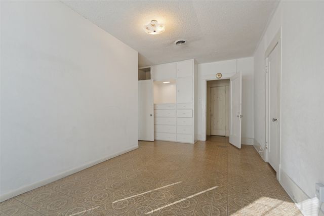 5906 Palo Pinto Avenue, Dallas, TX 75206