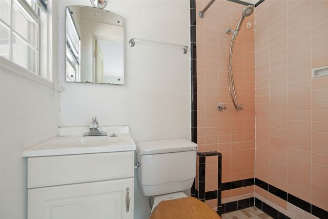 5906 Palo Pinto Avenue, Dallas, TX 75206