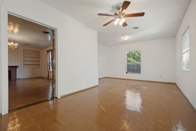 5906 Palo Pinto Avenue, Dallas, TX 75206