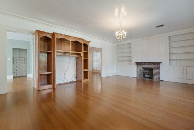 5906 Palo Pinto Avenue, Dallas, TX 75206
